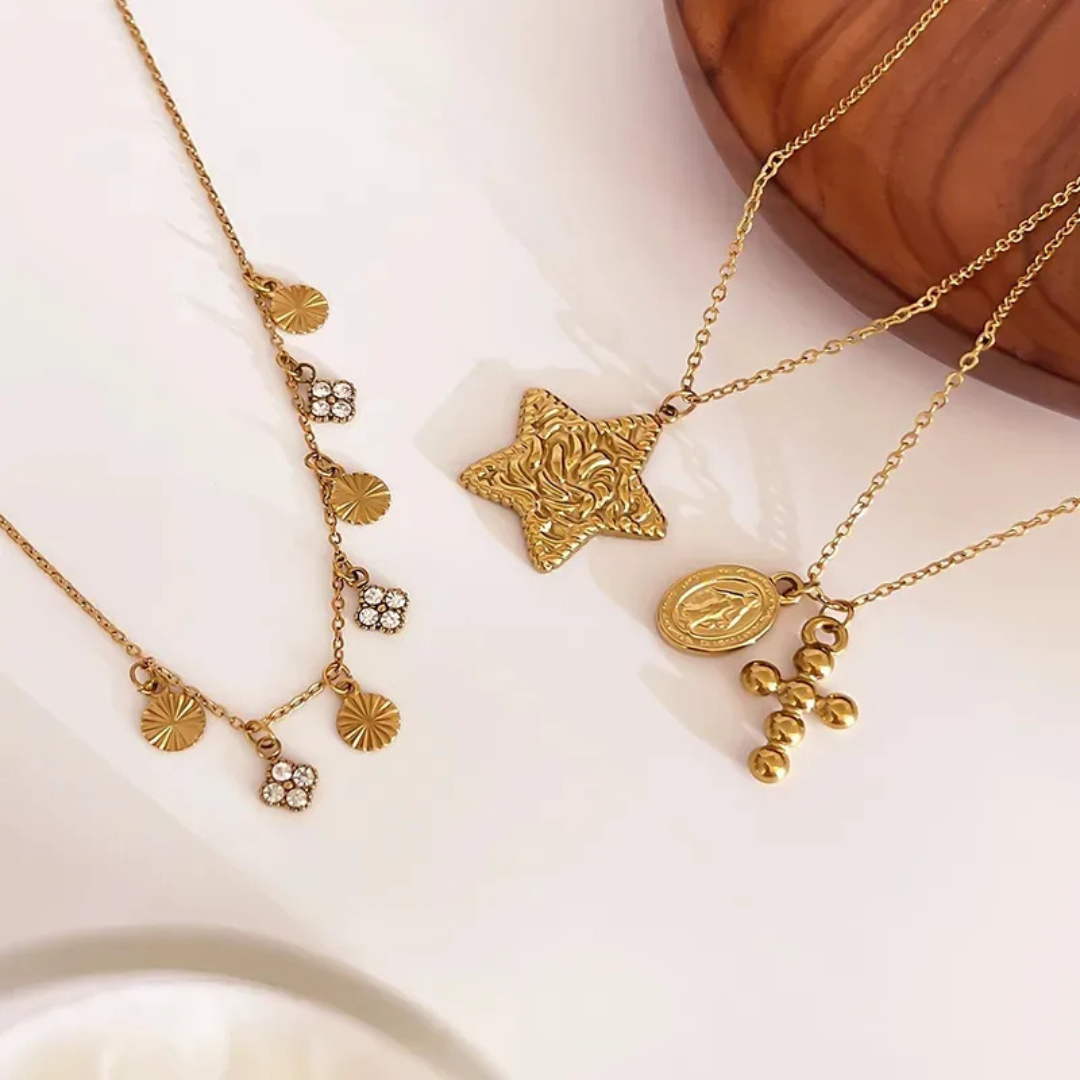 Layering Dorado Religioso con Estrella