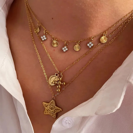 Layering Dorado Religioso con Estrella