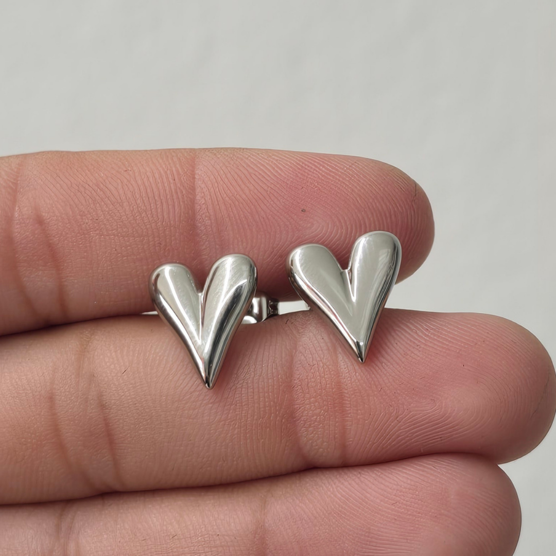 Aretes Corazón Clásico