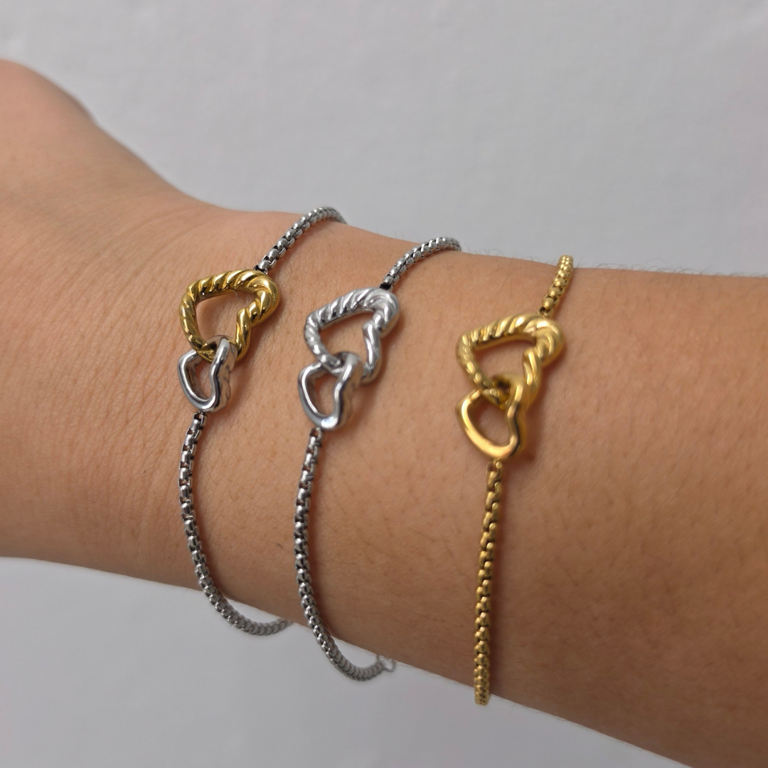 Pulsera Corazones Entrelazados