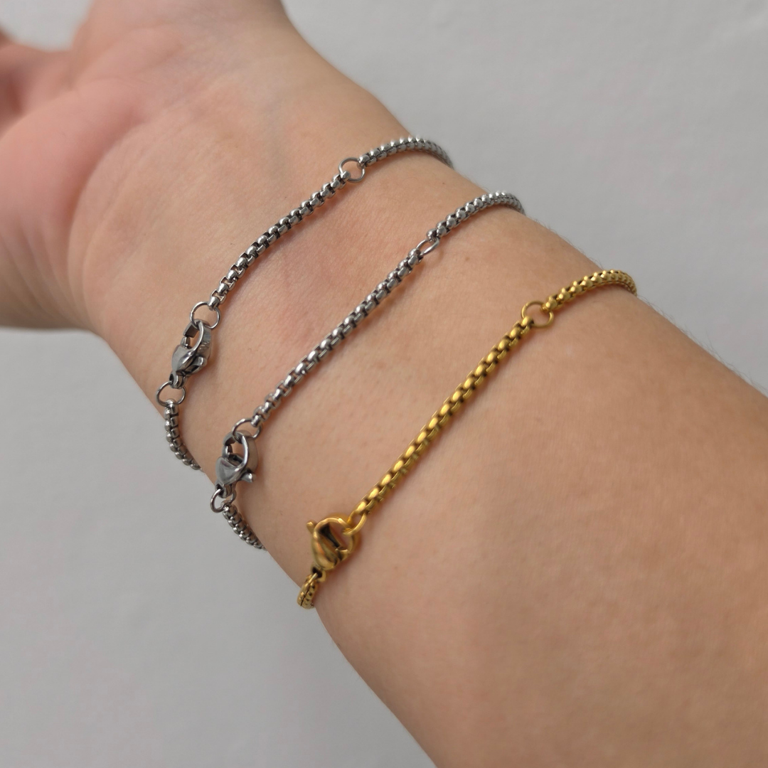 Pulsera Corazones Entrelazados